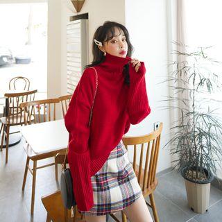 Turtle-neck Extra Long-sleeve Knit Top