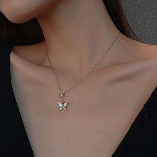 Butterfly Rhinestone Pendant Stainless Steel Necklace Sx181 - White & Gold - One Size