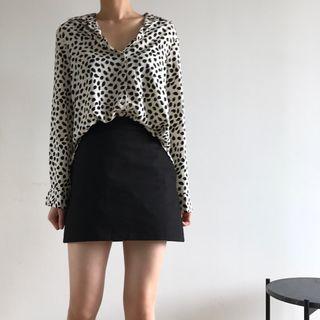 Pritned V-neck Floral Blouse