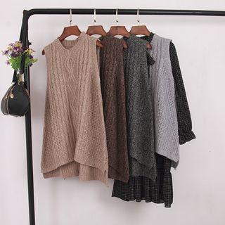Long-sleeve Plaid Dress / Knit Vest / Set