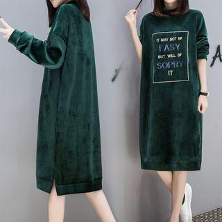 Lettering Embroidered Midi Velvet Pullover Dress