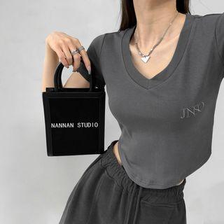 Round-hem Embroidered Crop T-shirt In 5 Colors