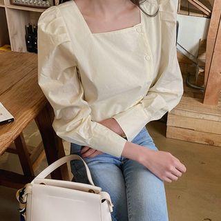 Square-neck Button-side Blouse