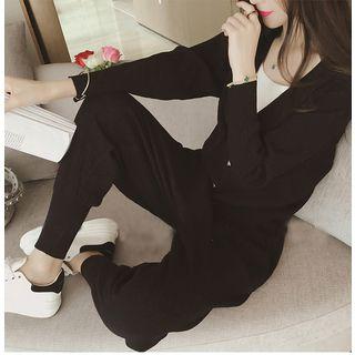 Set: Buttoned Cardigan + Knit Pants