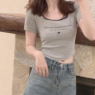 Short Sleeve Square Neck Lettering Print T-shirt
