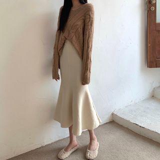 Mermaid Midi Skirt / Cable Knit Sweater