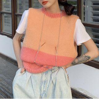 Two-tone Sweater Vest Light Pink & Rose Pink - One Size