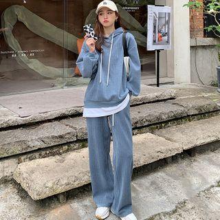 Mock Two-piece Hoodie / Straight-cut Sweatpants