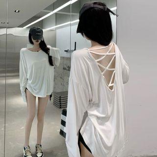 Long-sleeve Cross-back T-shirt / Drawstring Hot Pants