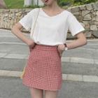 Lace Trim Short-sleeve T-shirt / Plaid Mini A-line Skirt