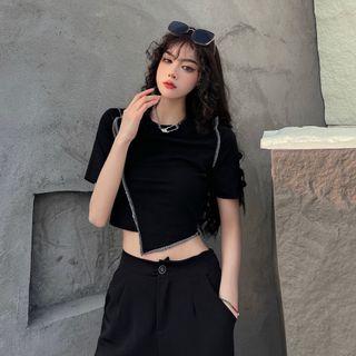 Short-sleeve Asymmetrical Knit Top Black - One Size