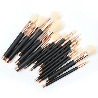 Set Of 15: Makeup Brush Opp Bag & Set Of 15 Makeup Brush - One Size