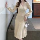Lantern-sleeve V-neck Knit Midi A-line Dress