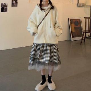 Hooded Zip Jacket / Checked Midi A-line Skirt