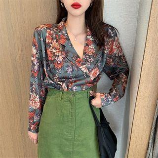 Flower V-neck Long-sleeve Blouse / High-waist Slim-fit Skirt