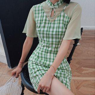 Short-sleeve Paneled Plaid Qipao