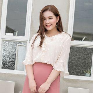 Set: Elbow-sleeve V-neck Ruffle Top + Camisole