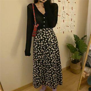 V-neck Cardigan / Floral Print Midi A-line Skirt