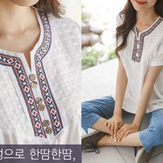 Button-trim Embroidered Blouse