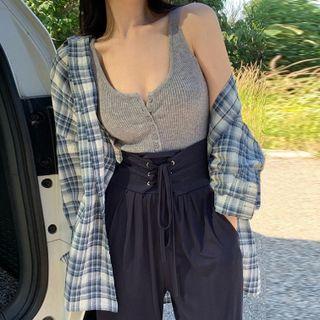 Wide Leg Pants / Plaid Shirt / Knit Tank Top