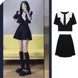 Short-sleeve Two-tone Shirt / Mini Pleated Skirt / Set