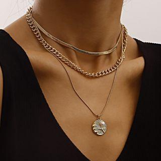 Embossed Disc Pendant Layered Alloy Necklace 1 Pc - Gold - One Size
