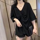 Elbow-sleeve Twist V-neck T-shirt