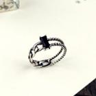 Stone Ribbed Chain Layered Ring