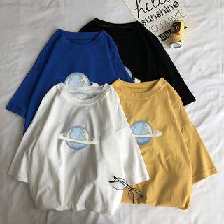 Planet Print Elbow-sleeve T-shirt