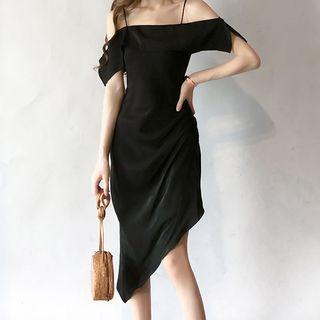 Short-sleeve Cold Shoulder Asymmetric A-line Dress