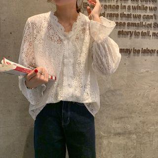 V-neck Scallop Trim Lace Blouse