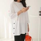 Round-neck Button-detail T-shirt
