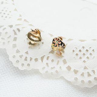 Mushroom Metal Stud Earrings Mushroom - One Size