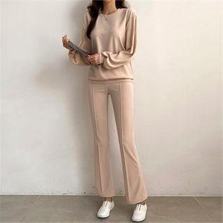 Set: Shirred-sleeve Pullover + Boot-cut Sweatpants