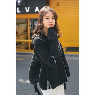 V-neck Cutout-sleeve Cardigan