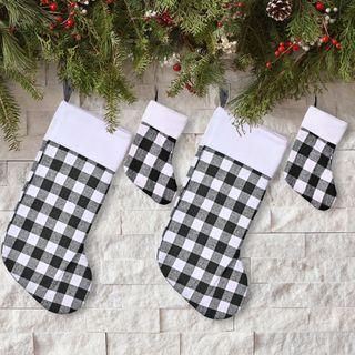 Christmas Plaid Stocking (various Designs) / Set
