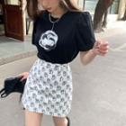 Short-sleeve Floral Print T-shirt / Cartoon Print A-line Skirt