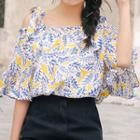 Elbow-sleeve Cold Shoulder Printed Top