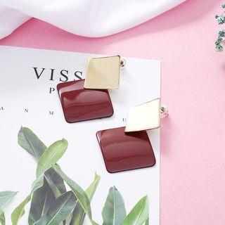 Metallic Stud Earring As Shown In Figure - One Size