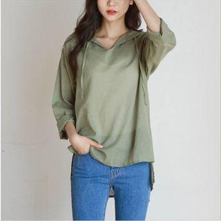 Hooded Dip-back T-shirt