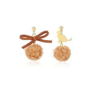 Cat & Bow Chenille Pom Pom Asymmetrical Dangle Earring