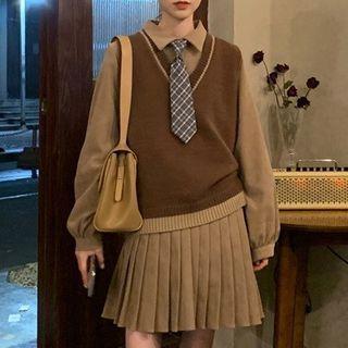 Sweater Vest / Long-sleeve Pleated Mini Dress / Tie