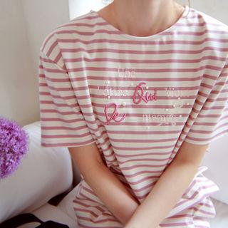 Frill-trim Stripe Lettering Top