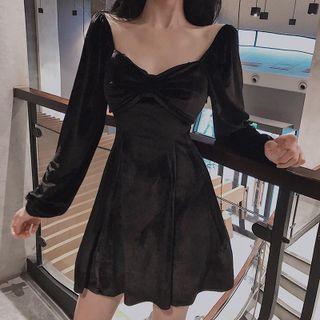 Bow Square-neck Long-sleeve A-line Dress