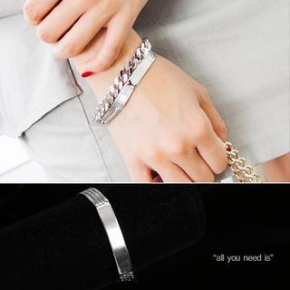 Triangle Bangle