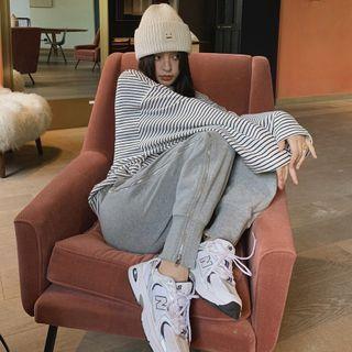 Plain Zip-side Sweatpants