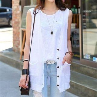 V-neck Buttoned Knit Vest