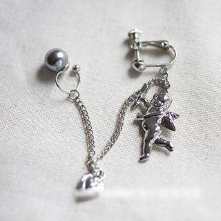 Heart Drop Chain Detail Earring