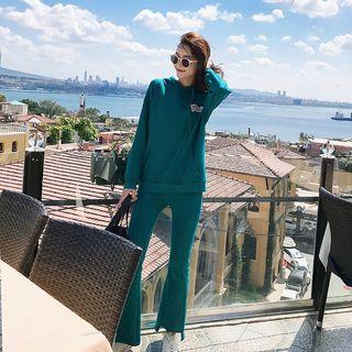 Set: Lettering Hoodie + Boot-cut Pants