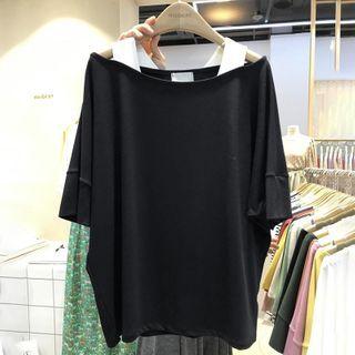 Mock Two-piece Off-shoulder T-shirt